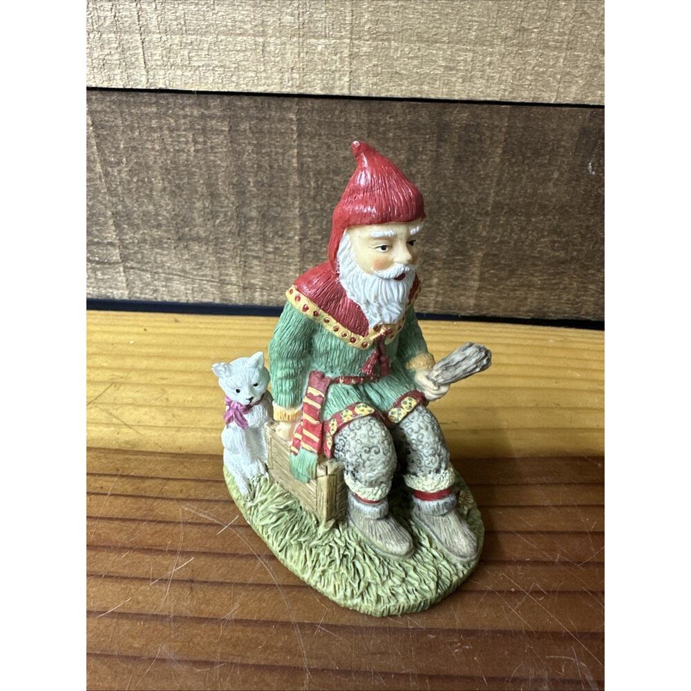 Jultomtar Sweden Santa Claus Figure Resin 1993 International Resourcing 4 1/2"
